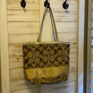 Coach shoulder bag - tan with gold accents